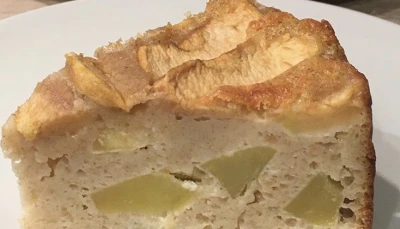 Gâteau moelleux pommes-cacahuètes