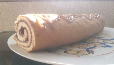 Gâteau roulé à la framboise