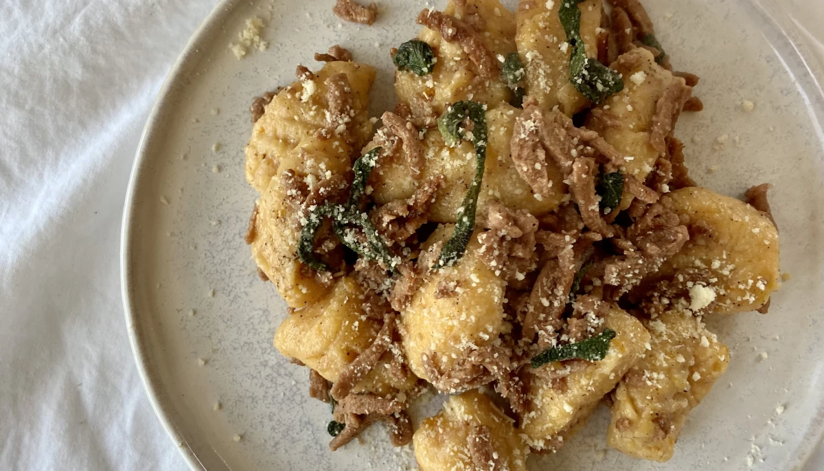 Gnocchis de butternut, sauge et lardons