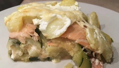 Gratin de courgettes-saumon-pommes de terre