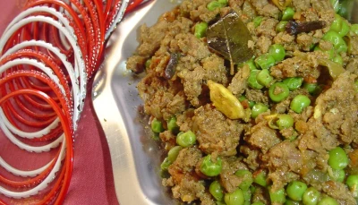 Kheema à l'agneau et petits pois