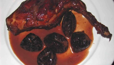 Lapin aux pruneaux de ma grand-mère