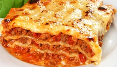 Lasagne "al la bolognese" ( recette de famille)