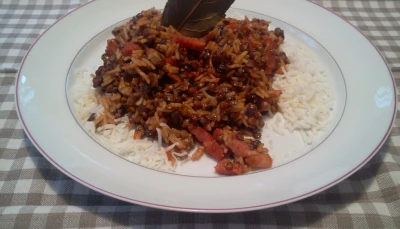 Lentilles et riz à la tomate