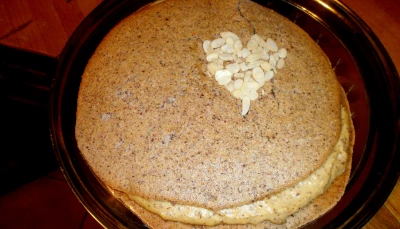 Macaron géant à l'amande