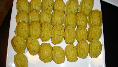Madeleines au pesto pour l'apéro