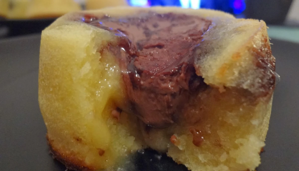 Mi-cuit chocolat blanc noix de coco, cœur Nutella