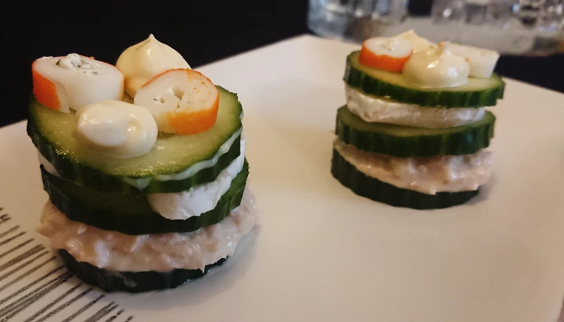 Millefeuille concombre/chèvre aux 2 poissons