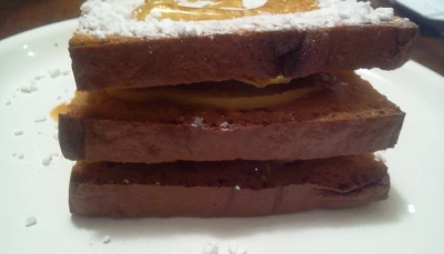 Millefeuilles de pain d'épices au caramel