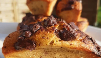 Mini cake à la banane et aux pépites de chocolat