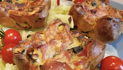 Minis clafoutis de courgettes-jambon