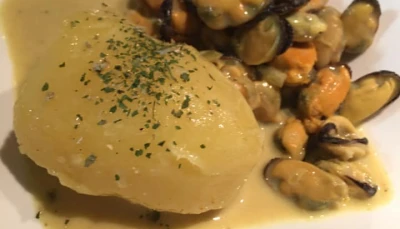 Moules décoquillées au curry