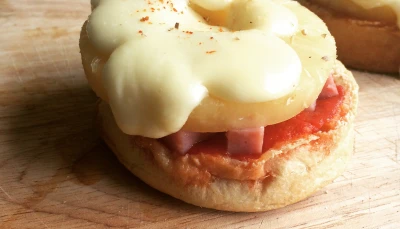 Muffin-zaza (roquefort et hawaienne)