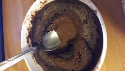 Mug cake fondant chocolat vegan