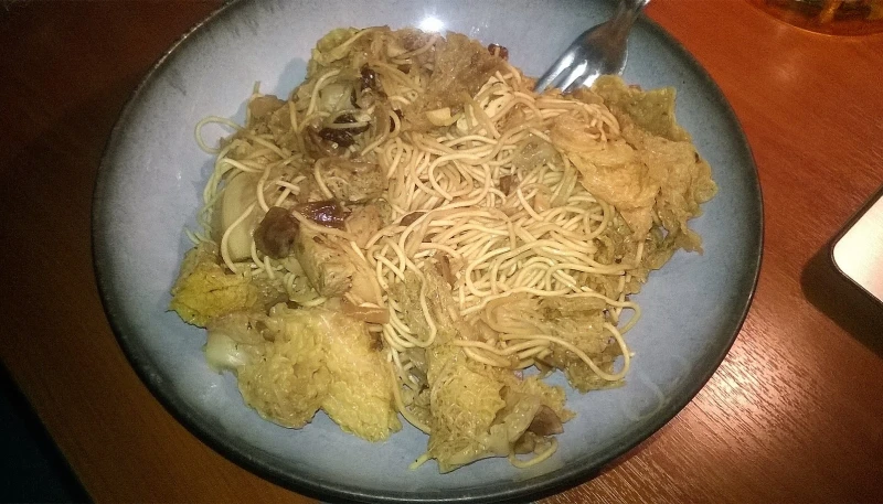 Nouilles au chou frisé et châtaignes