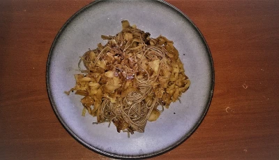 Nouilles au chou vert