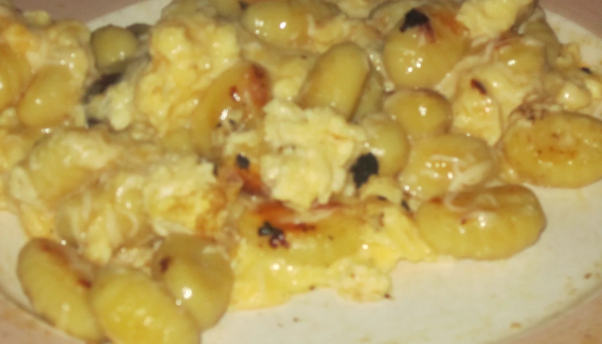 Oeufs brouillés aux gnocchis