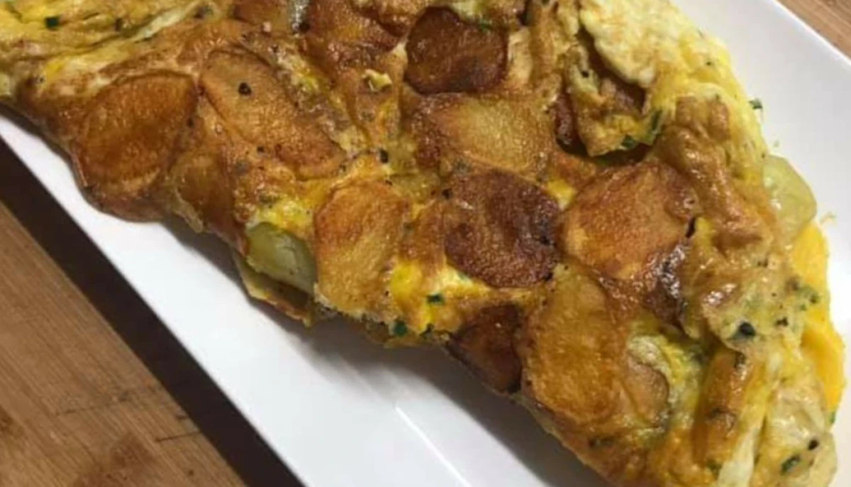 Omelette pommes de terre, courgette et basilic