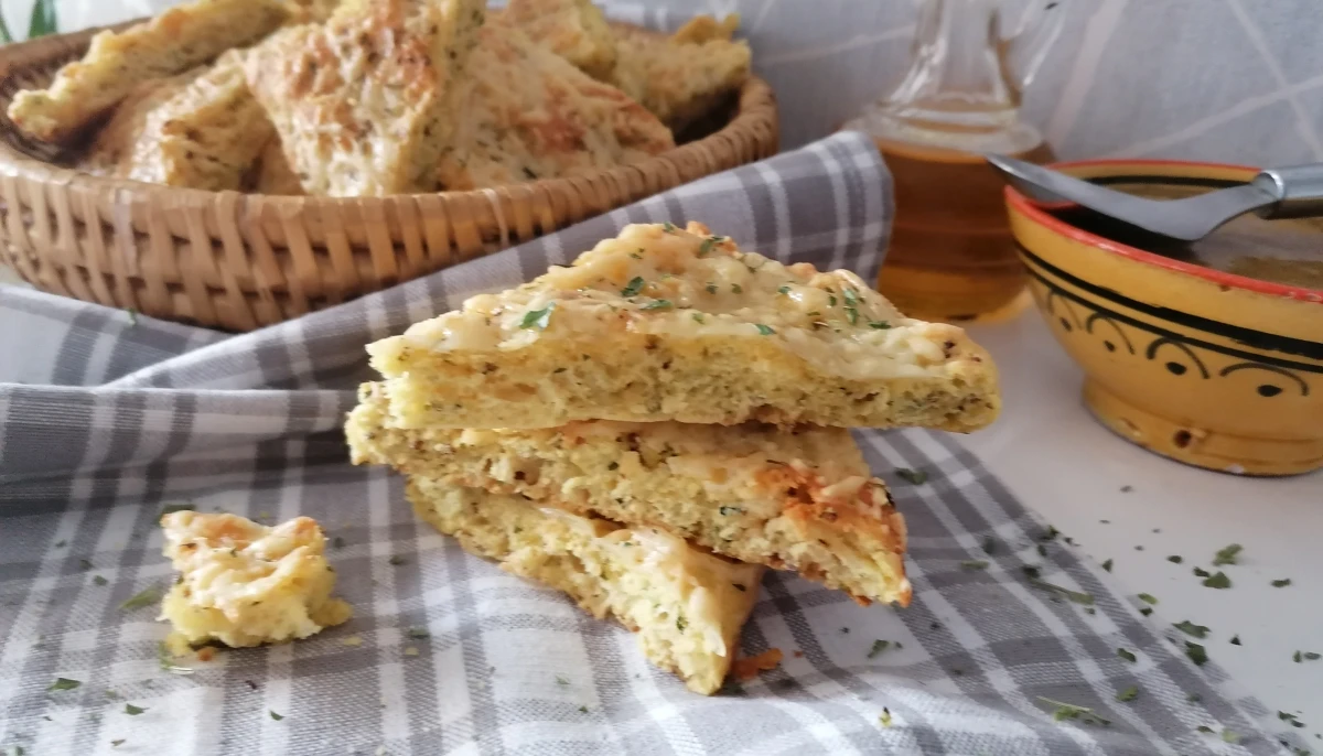 Pain express à la moutarde et au fromage