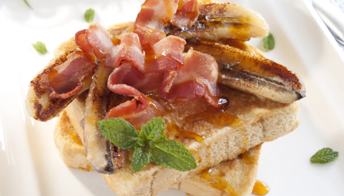 pain perdu aux lardons et fromage