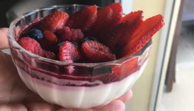 Panna cotta aux fruits rouge