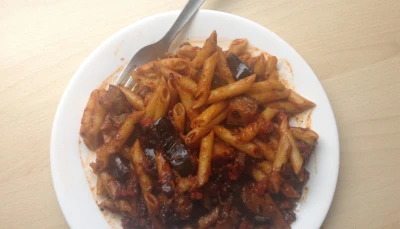 Pasta sauce tomate-aubergine