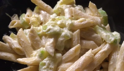 Pâtes à la courgette et à l'orange