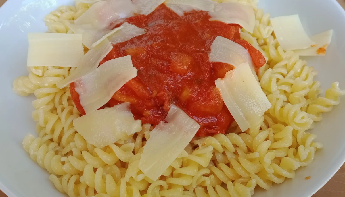 Pâtes à la tomate