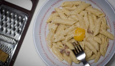 Pâtes carbonara au caramel