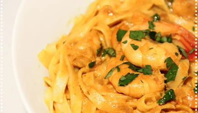 Pâtes crevettes et lait de coco