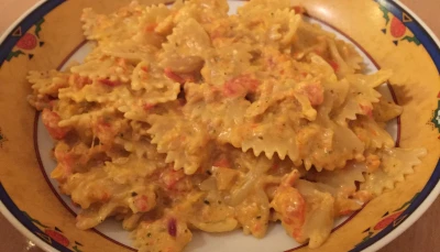 Pâtes féta-poivrons