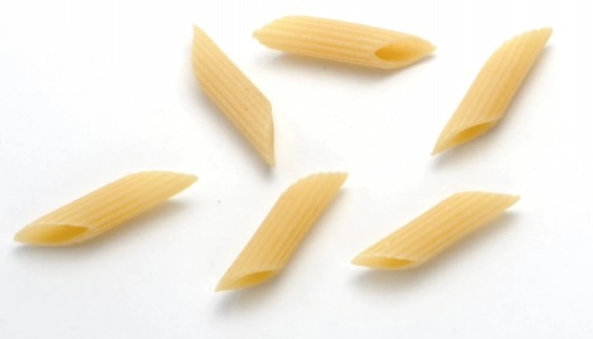 Penne Bolo Petits Poids Carottes et Olives