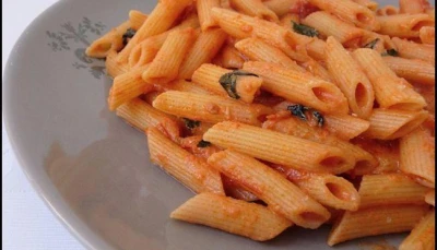 penne sauce vodka