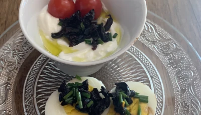 Petit déjeuner protéiné : l'œuf à la grecque