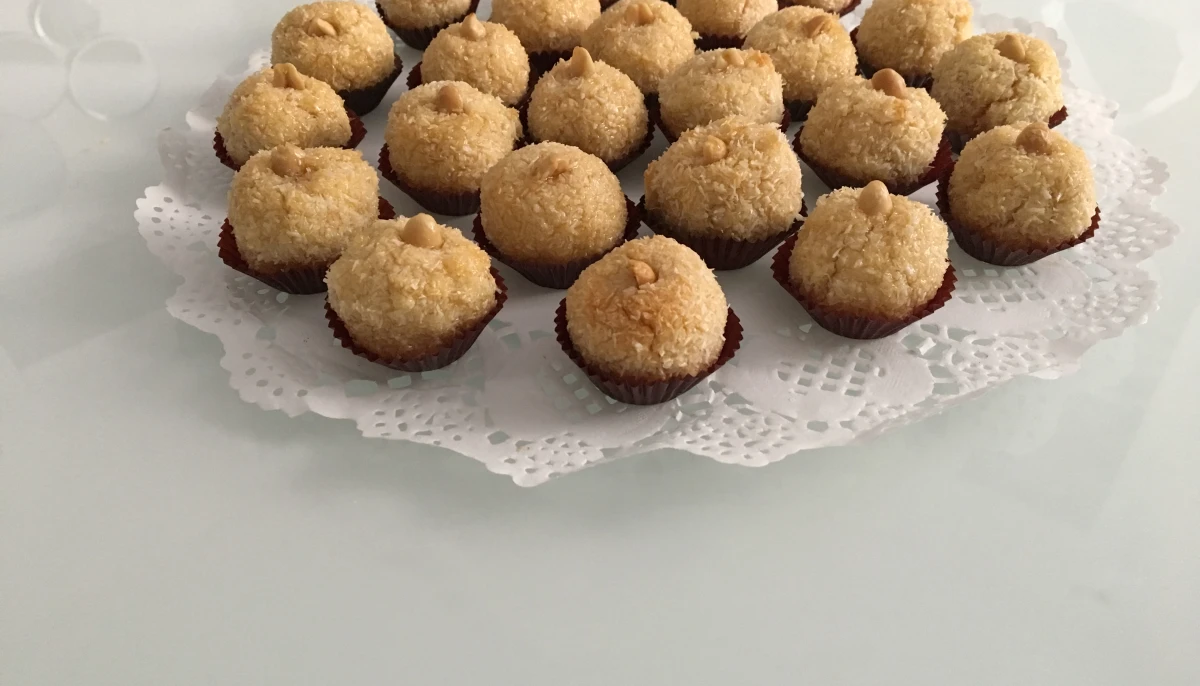 Petites boules coco/ cacahuètes