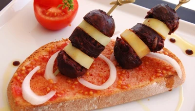 Petites brochettes de boudin aux pommes
