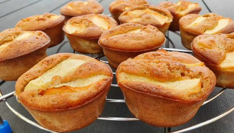 Petits muffins moelleux aux pommes
