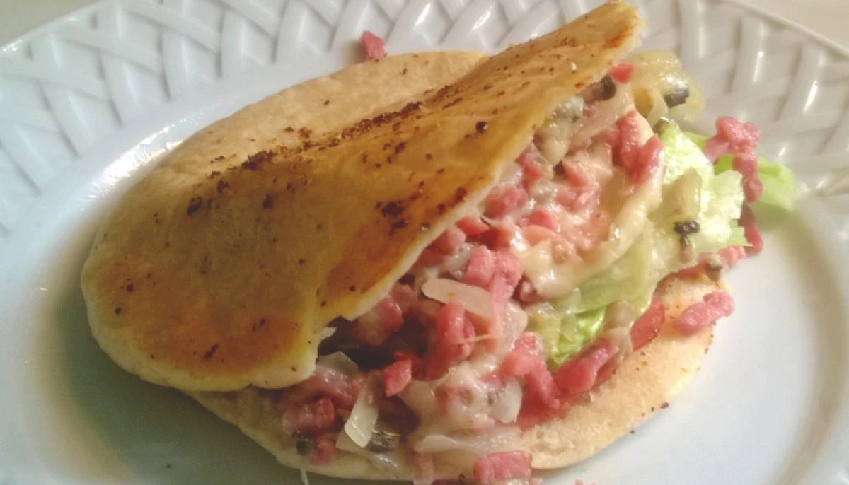 Pita Bacon Mozzarella