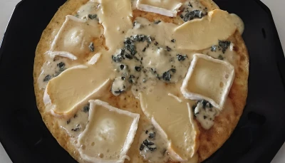 Pizza 3 fromages express (sans pâte)