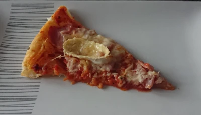 Pizza express aux 2 fromages et légumes