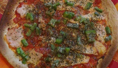 Pizza wrap tomate-poivron-jambon