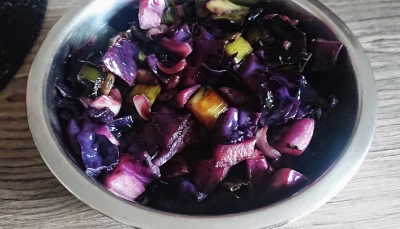 Poêlée de chou rouge et poireaux