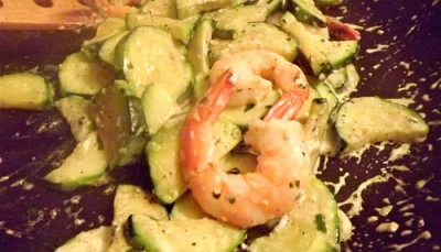 Poêlée de courgettes aux crevettes