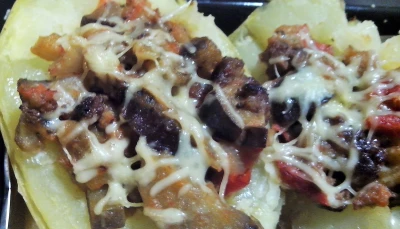 Pomme de terre farcie légumes-viande