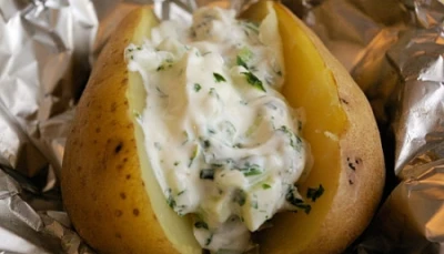 Pommes de terre au four