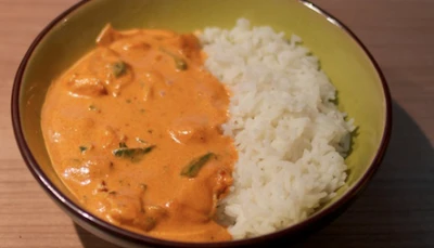 Poulet Coco Curry Rouge