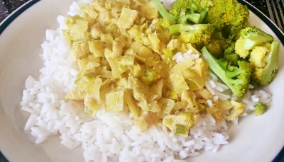 Poulet et légumes au curry