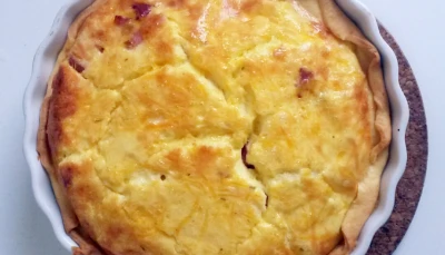 Quiche lorraine au cheddar