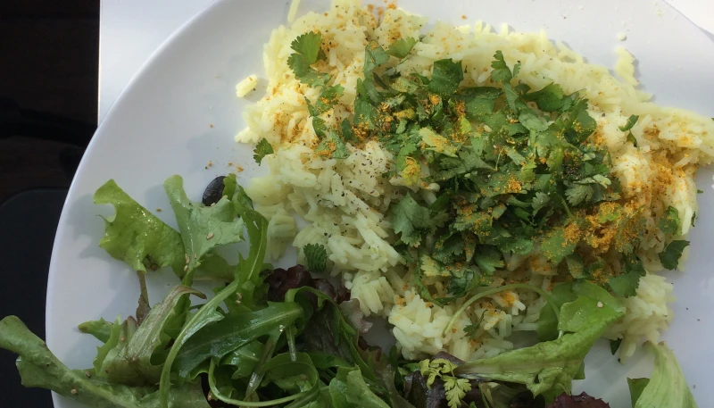 Riz au curry et à la coriandre.