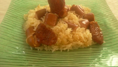 Riz pilaf aux saucisses